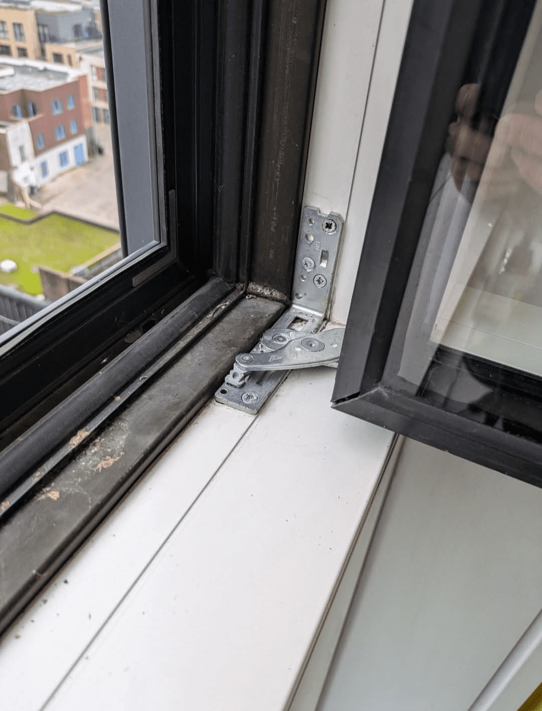 A window repair being carried out by a professional locksmith